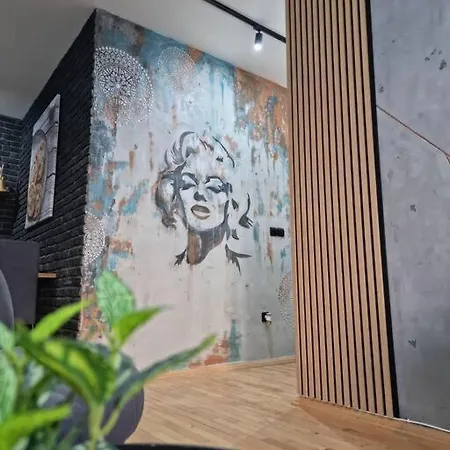 Marilyn Lux Apartment Skopje Exterior foto